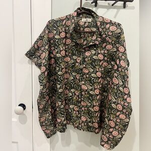 NATURAL LIFE Green and Pink Floral Button Down Poncho blouse OS